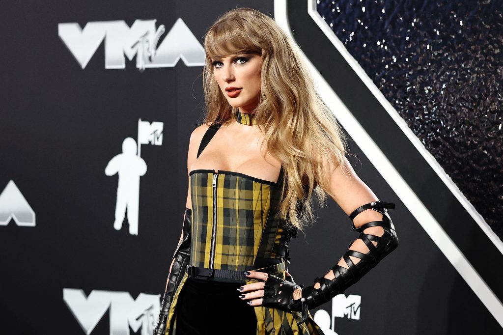 Taylor Swift Wears Dior Couture To Marry Travis Kelce
