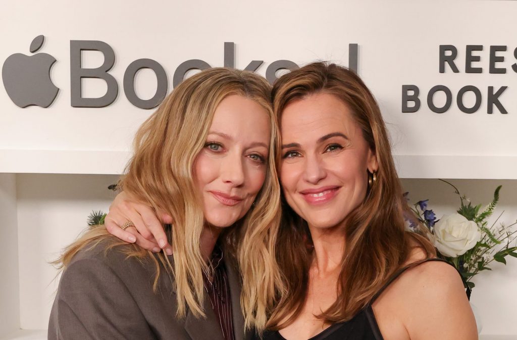 Jennifer Garner and Judy Greer to Appear in Netflix’s ’13 Going on 30′ Reboot